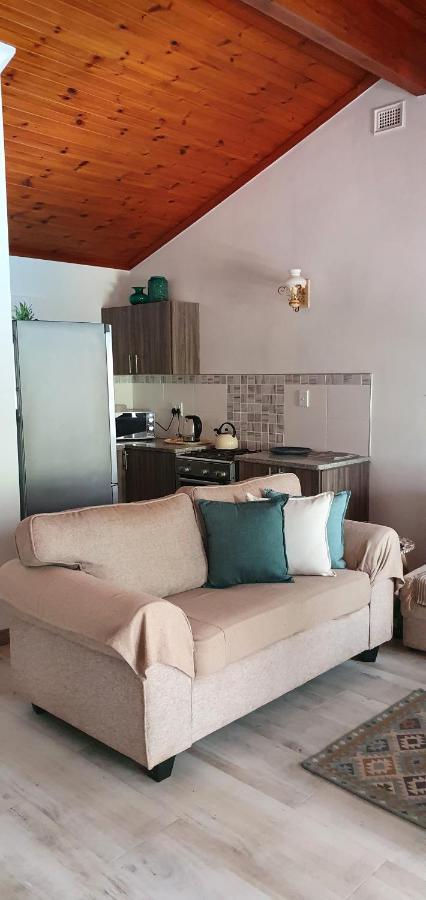 Summer Sand Holiday Cottages Scottburgh Bagian luar foto
